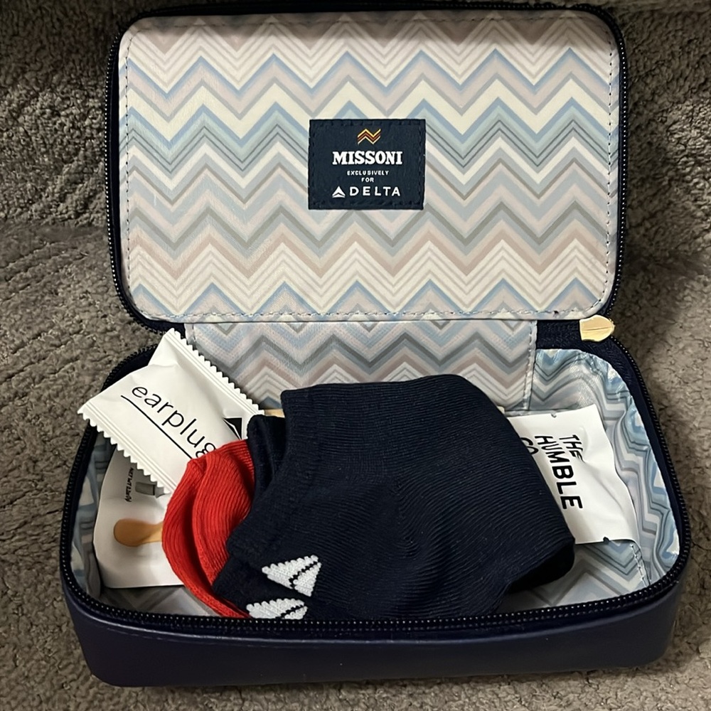 Missoni X Delta first class amenity kit